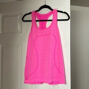 Lululemon women’s hot pink tank size 8
